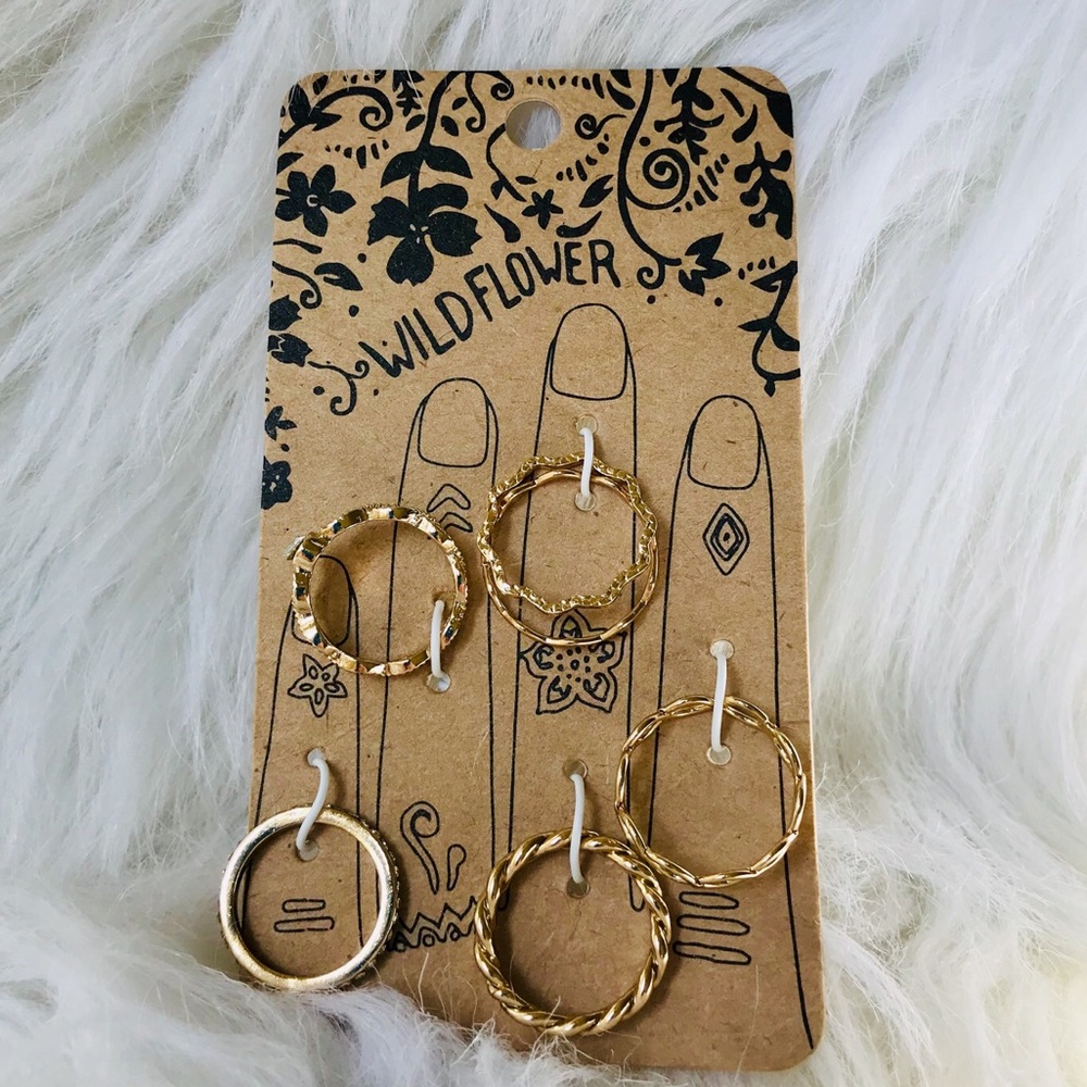 6 gold etched rings